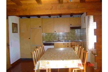 Ģimenes viesu māja Orsières 4